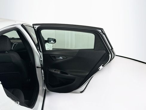 Used 2022 Chevrolet Malibu LT FWD image 30