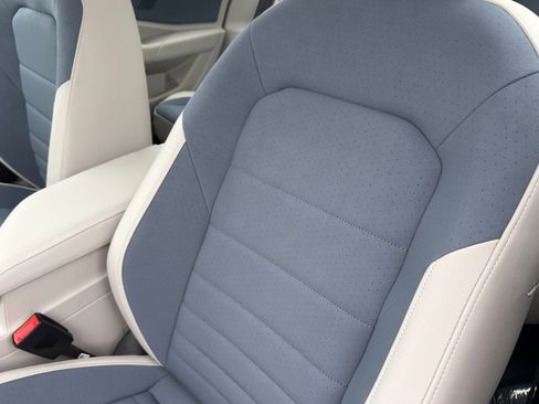 New 2026 Volkswagen Jetta SE image 12