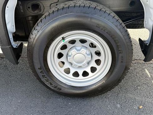 Used 2025 GMC Sierra 1500 Pro w/ Pro Value Package image 21