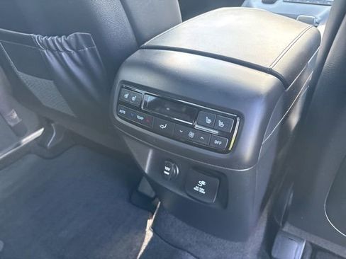 Used 2024 Hyundai Palisade Calligraphy AWD/4WD image 24