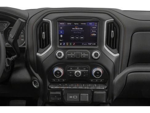 Used 2021 GMC Sierra 1500 AT4 w/ AT4 Value Package AWD/4WD image 7