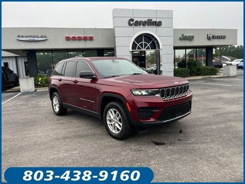 Used 2024 Jeep Grand Cherokee Laredo X AWD/4WD image 1