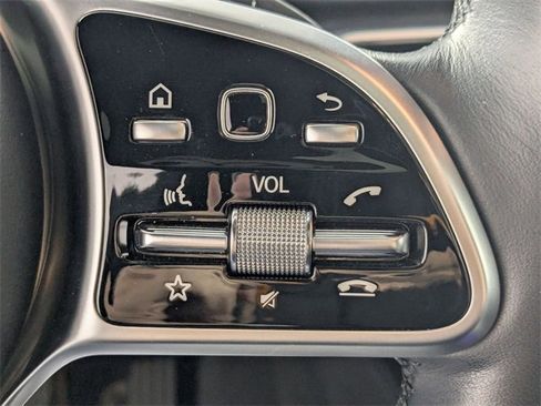 Used 2023 Mercedes-Benz GLE 450 4MATIC image 17