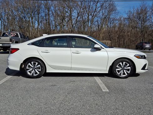 Used 2024 Honda Civic LX image 7