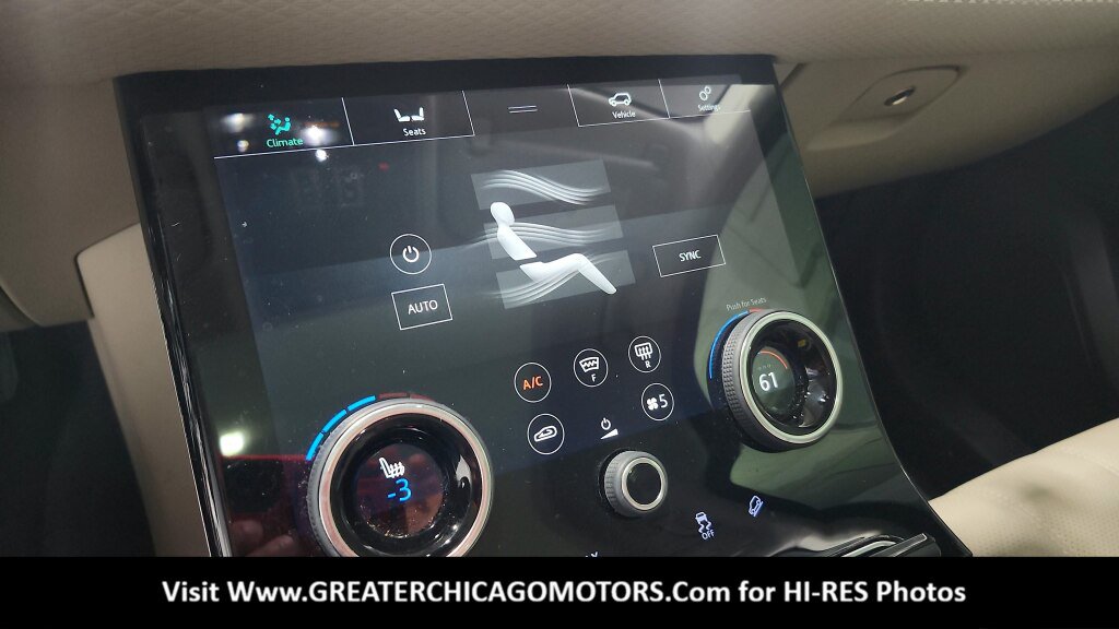 Used 2019 Land Rover Range Rover Velar S AWD/4WD image 29