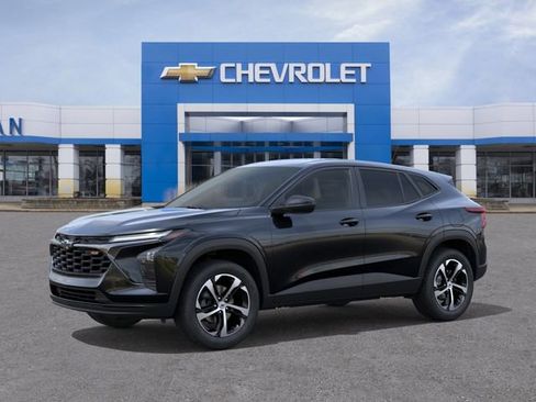 New 2026 Chevrolet Trax RS image 2