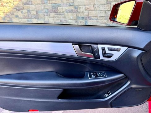 Used 2015 Mercedes-Benz C 250 Coupe image 11