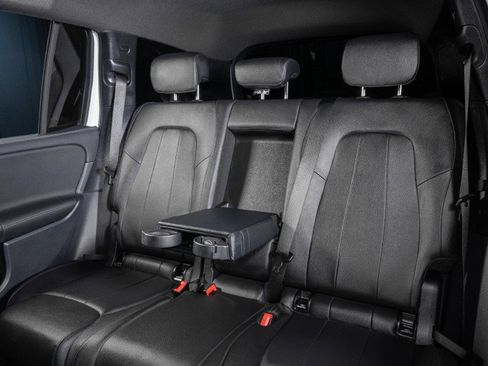 New 2026 Mercedes-Benz GLB 250 image 25