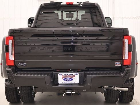 New 2026 Ford F450 Platinum w/ FX4 Off-Road Package AWD/4WD image 8