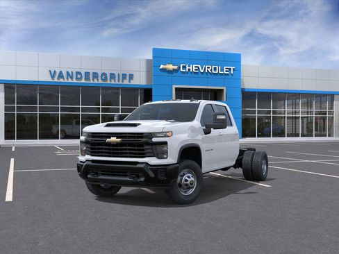 New 2025 Chevrolet Silverado 3500 W/T image 32
