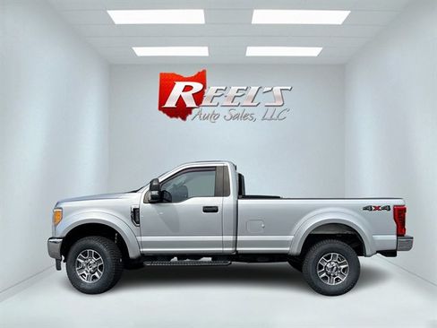 Used 2017 Ford F350 XL AWD/4WD image 12