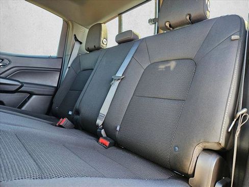 New 2026 Chevrolet Colorado LT image 18