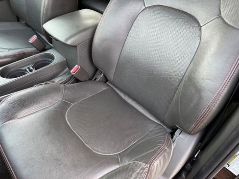 Used 2012 Nissan Frontier PRO-4X w/ Pro-4x Luxury Pkg image 31