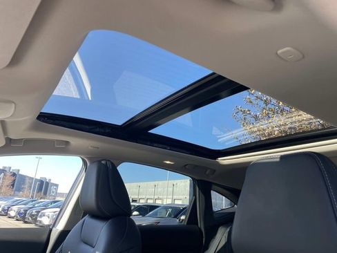 Certified 2025 Nissan Murano SL image 15