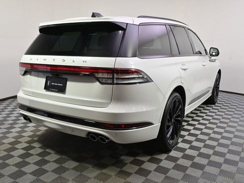 New 2026 Lincoln Aviator Reserve image 6