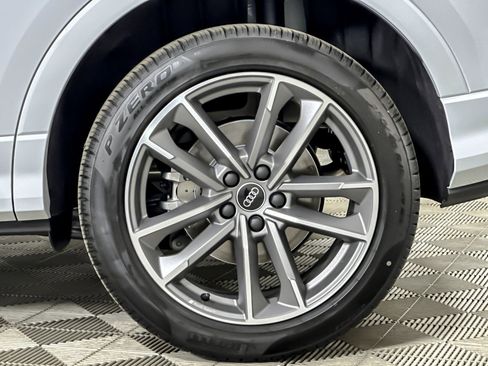 New 2025 Audi Q3 2.0T Premium image 22