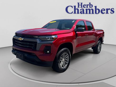 Used 2026 Chevrolet Colorado LT w/ LT Convenience Package AWD/4WD image 9