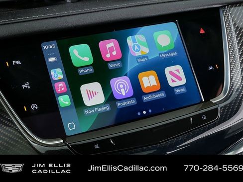 Certified 2024 Cadillac XT6 Sport w/ Technology Package image 21