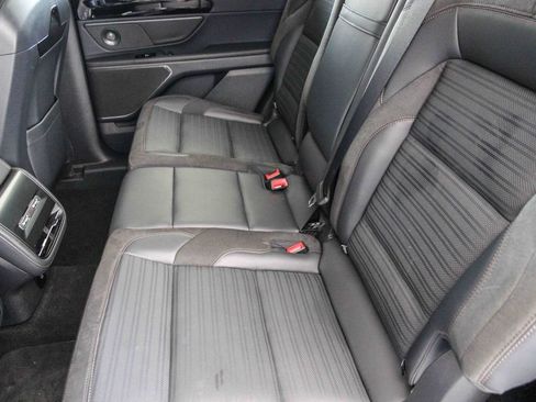 Used 2024 Lincoln Nautilus Reserve w/ Equipment Group 202A AWD/4WD image 20