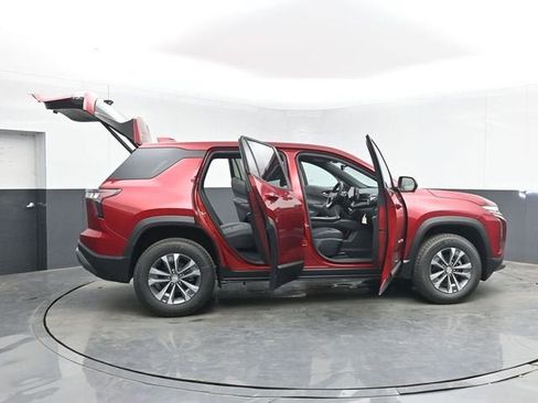 New 2026 Chevrolet Equinox LT w/ Convenience Package II AWD/4WD image 52