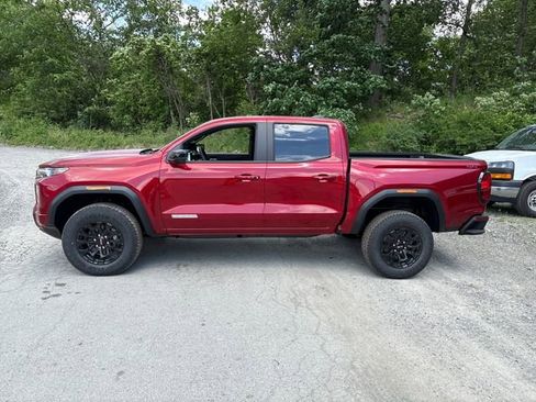 New 2026 GMC Canyon Elevation w/ Convenience Package AWD/4WD image 2