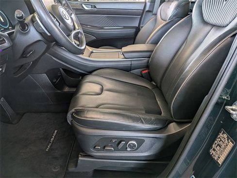Used 2023 Hyundai Palisade Calligraphy image 11