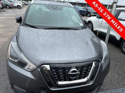 Used 2020 Nissan Kicks SR