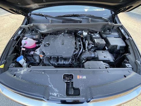 Used 2026 Kia Sportage EX image 32