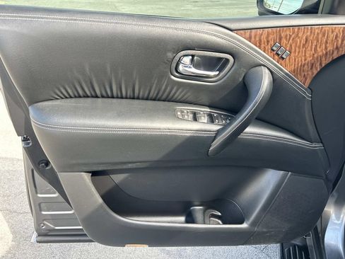 Used 2019 Nissan Armada SL w/ Premium Package RWD image 30