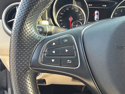 Used 2019 Mercedes-Benz CLA 250 4MATIC image 17