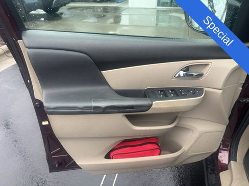 Used 2014 Honda Odyssey LX image 6