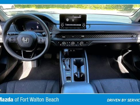 Used 2023 Honda Accord EX image 7