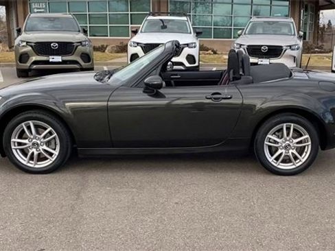 Used 2013 MAZDA MX-5 Miata Sport image 5
