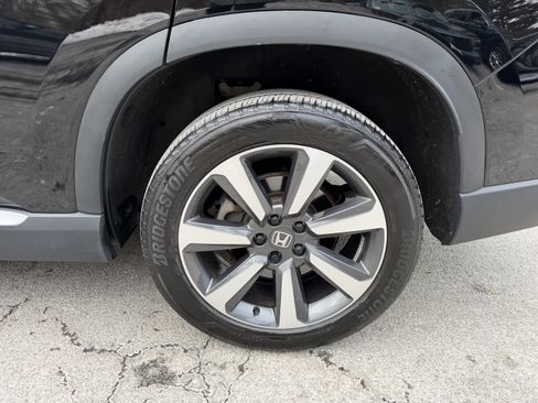 Used 2023 Honda Pilot Elite image 8