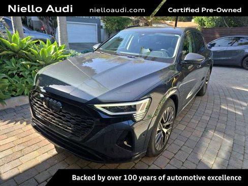 Used 2024 Audi Q8 e-tron Premium Plus w/ Premium Plus Package image 1