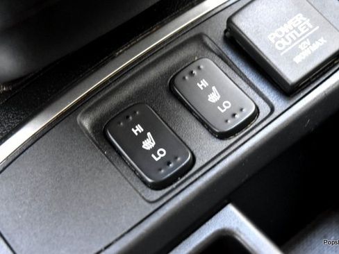 Used 2016 Honda CR-V Touring image 11