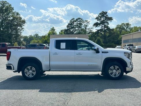 Used 2024 GMC Sierra 1500 SLT w/ SLT Premium Package AWD/4WD image 11