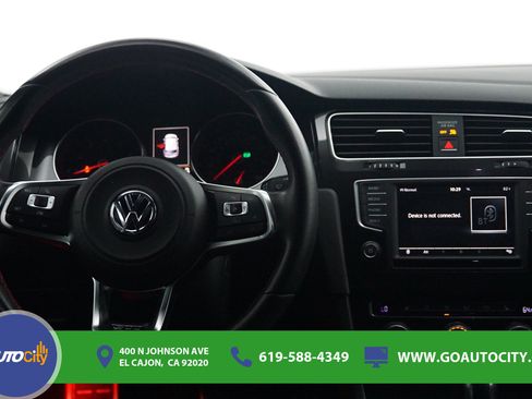 Used 2016 Volkswagen GTI Autobahn w/ Lighting Package (SEL) FWD image 5