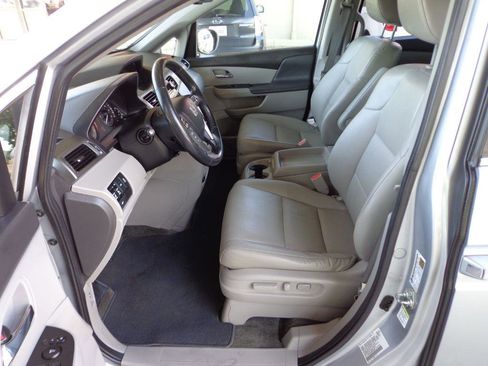 Used 2017 Honda Odyssey EX-L image 13
