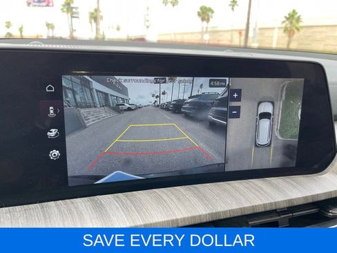 Used 2024 Kia Telluride SX w/ Towing Package FWD image 15