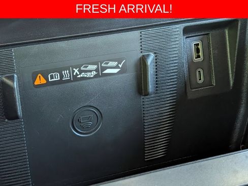 Used 2024 GMC Hummer EV 2X AWD/4WD image 45