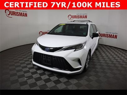 Used 2022 Toyota Sienna XSE