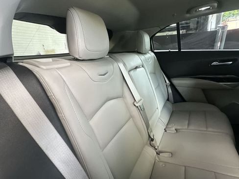 Used 2023 Cadillac XT4 Luxury FWD image 26