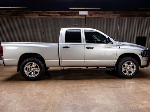 Used 2003 Dodge Ram 1500 Truck ST AWD/4WD image 10