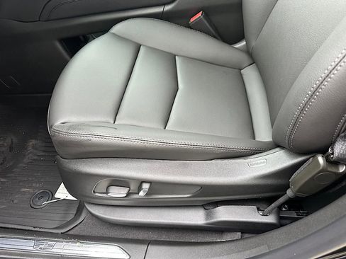 New 2025 Cadillac XT5 Luxury w/ LPO, Floor Liner Package image 7