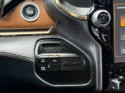 Used 2022 RAM 3500 Limited image 29