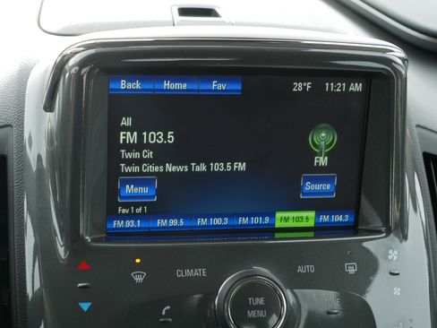 Used 2013 Chevrolet Volt Premium w/ Premium Trim Package image 22