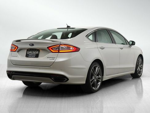 Used 2016 Ford Fusion Titanium image 5