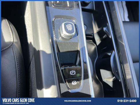 Used 2023 Volvo XC60 B5 Core w/ Climate Package image 30