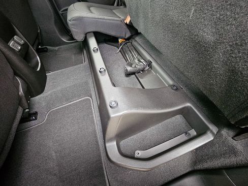 Certified 2022 GMC Canyon Elevation w/ Trailering Package image 33